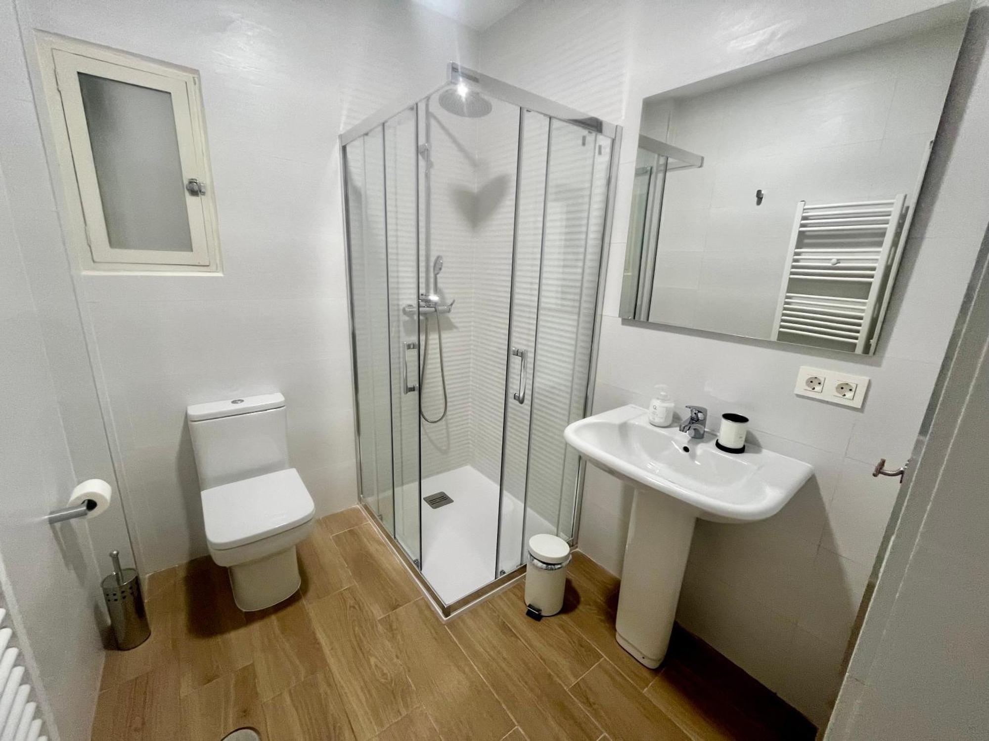 Ferienwohnung Espacios Blanco Santiago - Con Parking. Valladolid Exterior foto