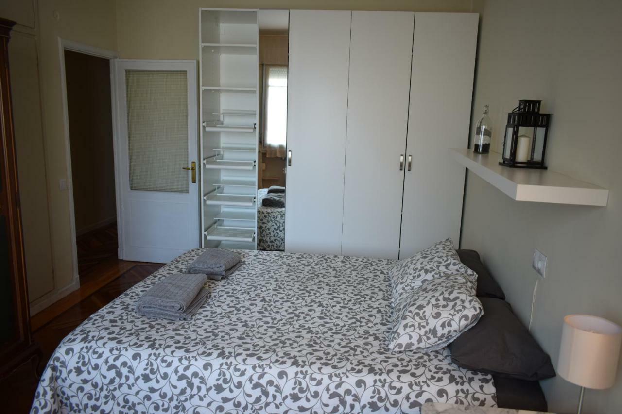 Ferienwohnung Espacios Blanco Santiago - Con Parking. Valladolid Exterior foto