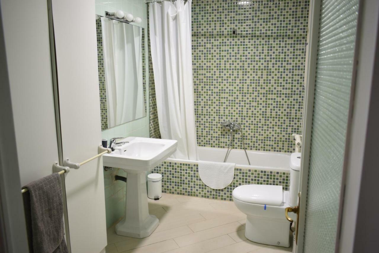 Ferienwohnung Espacios Blanco Santiago - Con Parking. Valladolid Exterior foto
